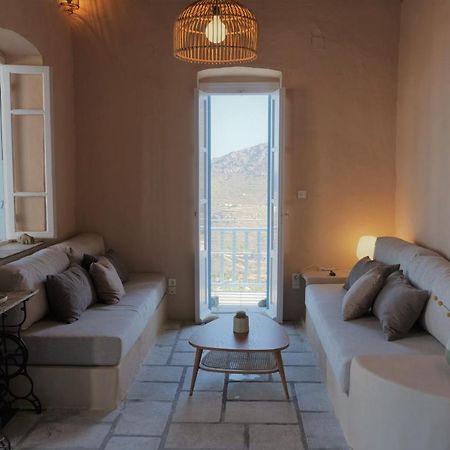 Salty Edge Holiday Home Serifos Town Dış mekan fotoğraf
