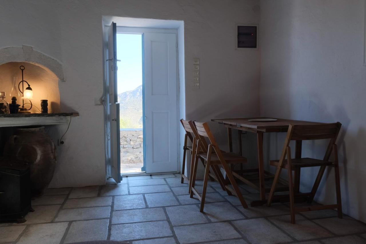 Salty Edge Holiday Home Serifos Town Dış mekan fotoğraf
