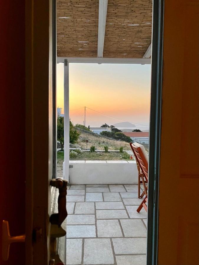 Salty Edge Holiday Home Serifos Town Dış mekan fotoğraf